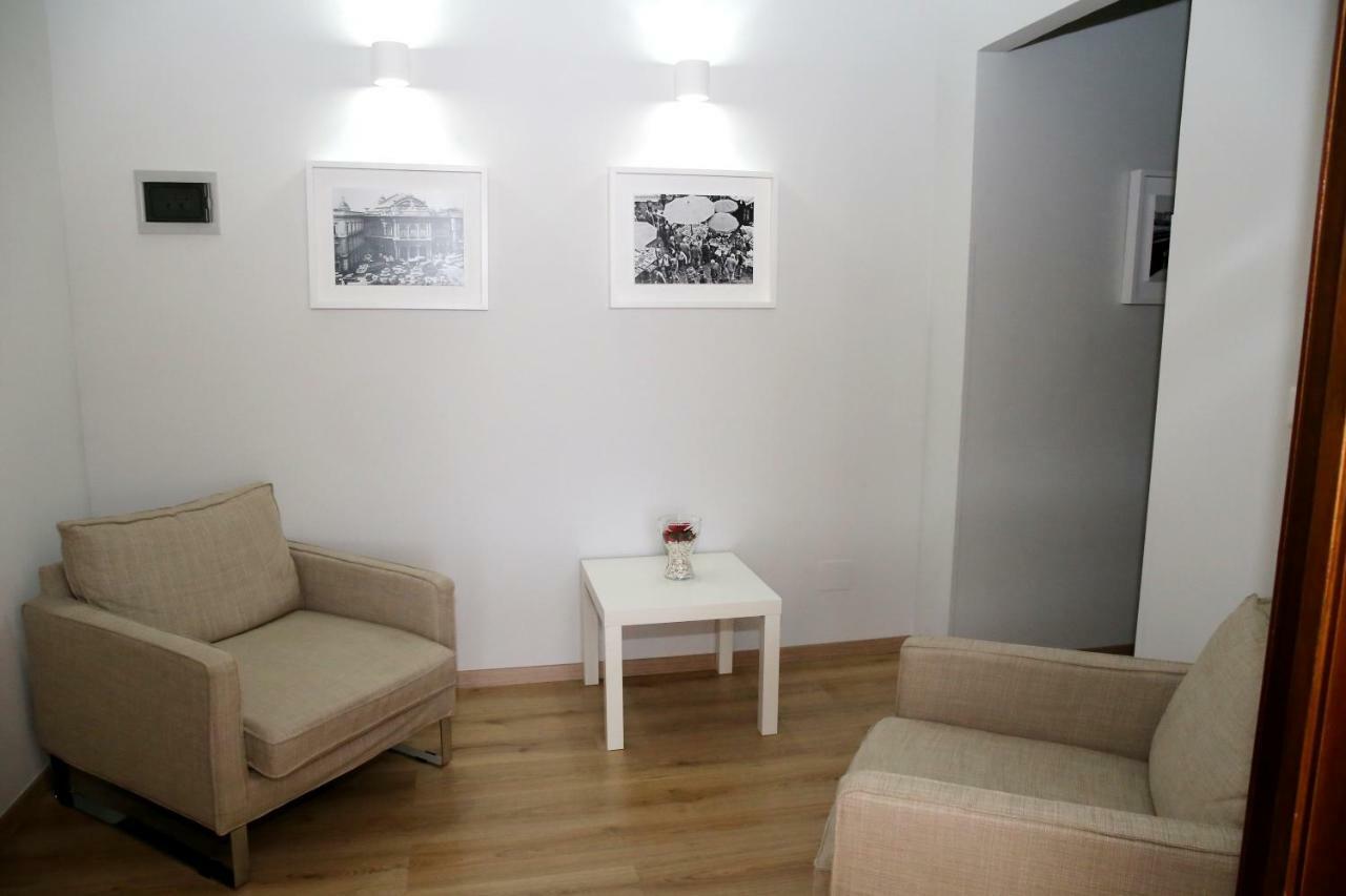 Tosca B&B คาตาเนีย ภายนอก รูปภาพ