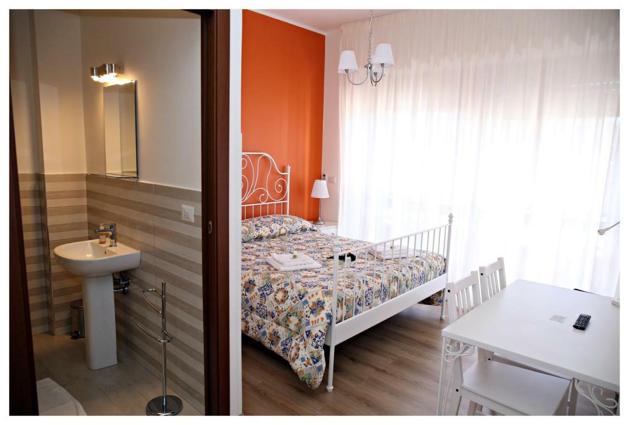 Tosca B&B คาตาเนีย ภายนอก รูปภาพ