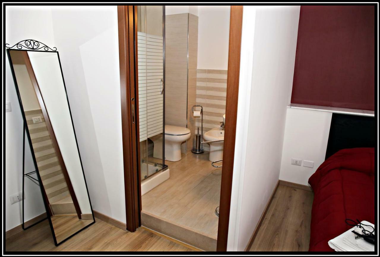 Tosca B&B คาตาเนีย ภายนอก รูปภาพ