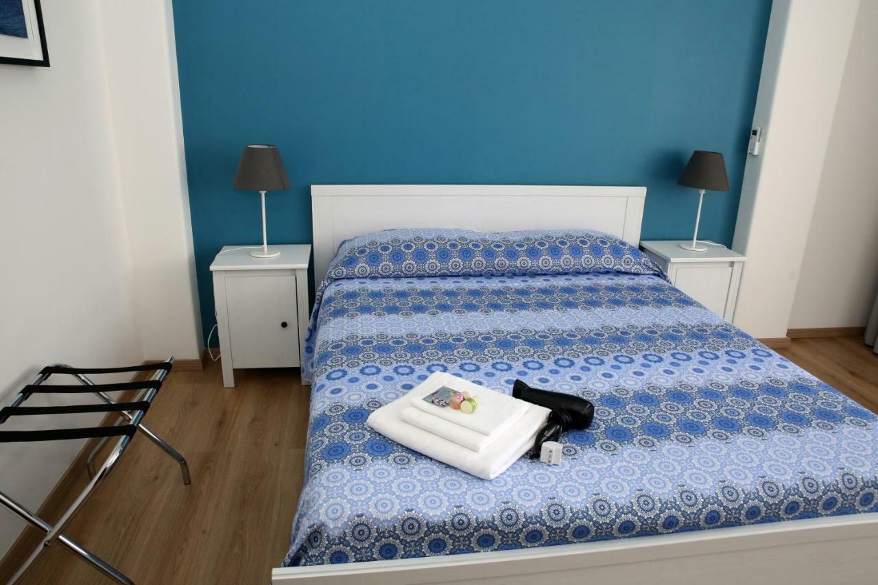 Tosca B&B คาตาเนีย ภายนอก รูปภาพ