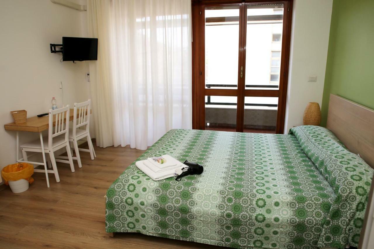 Tosca B&B คาตาเนีย ภายนอก รูปภาพ